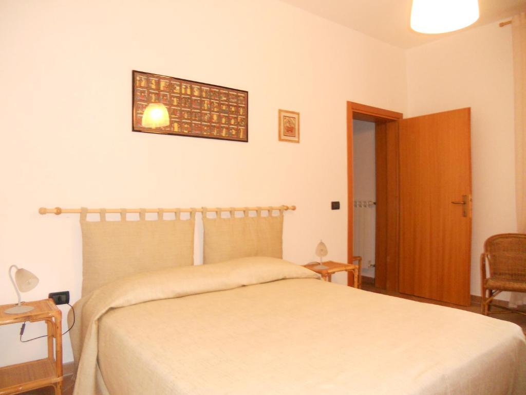 Agriturismo Boaria Bassa Castel dʼArio Rum bild